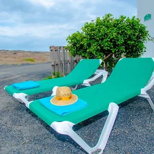  Сasa de vacaciones Casa Caleta